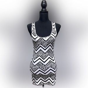 No Boundaries brand Tank Top, Sz L.